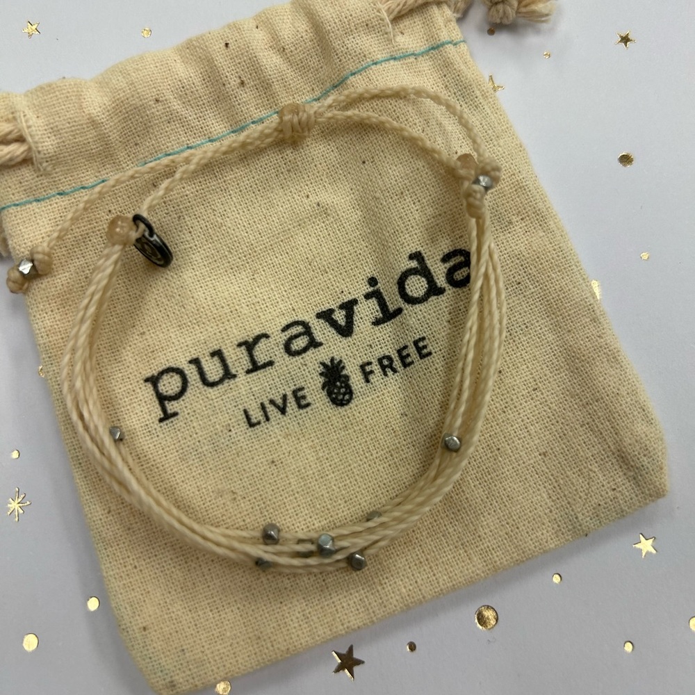 Pura Vida bracelet never worn brand new! Waterproof and durable!
